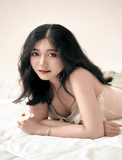 《我不恋爱的理由》主题思想深度解读扣人心弦的：核心意义与社会价值分析